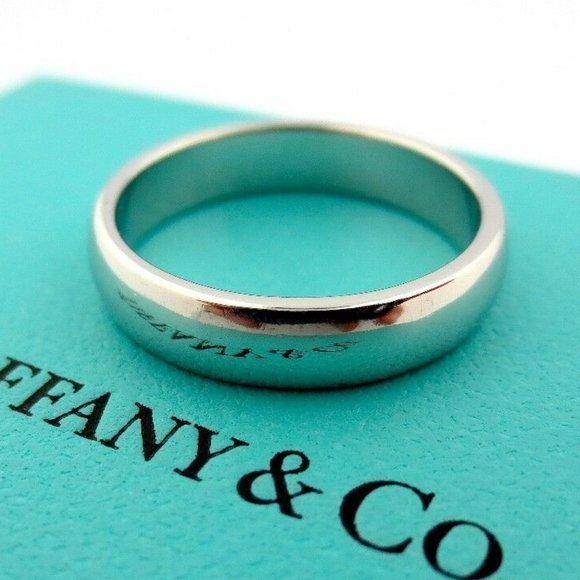 Lucida Platinum 4.5mm Wedding Engagement Eternity